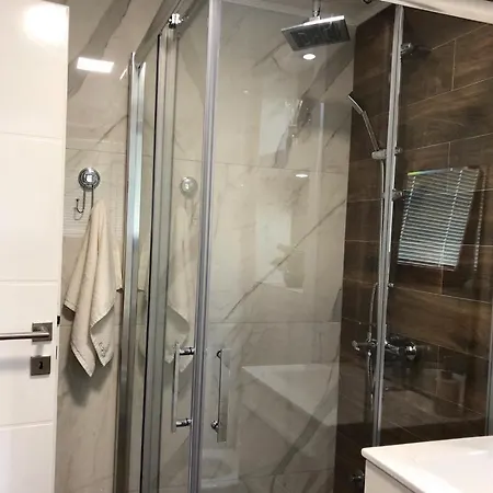 Sarovic Apartamento Tjentiste